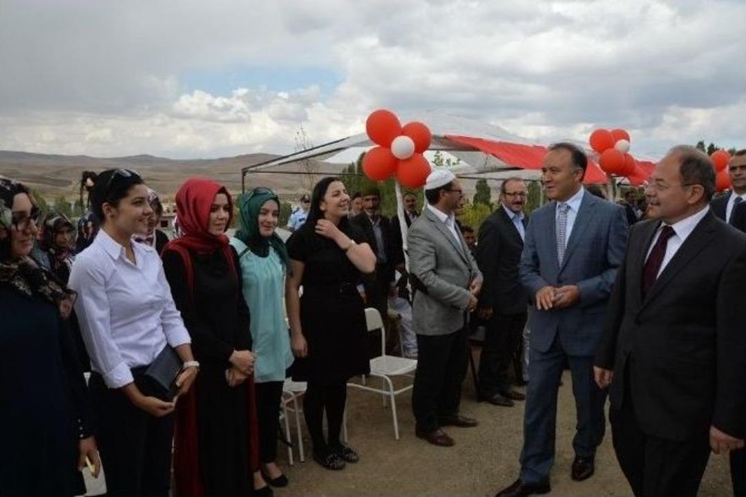 Tekman&rsquo;da Yapımı Tamamlanan Ali Şen Kız Kuran Kursu T&ouml;renle A&ccedil;ıldı