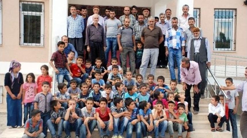 K&ouml;ylerine Yapılan Ortaokulun Lise Olmasını İsteyen K&ouml;yl&uuml;ler, &Ccedil;ocuklarını Okula G&ouml;ndermiyor
