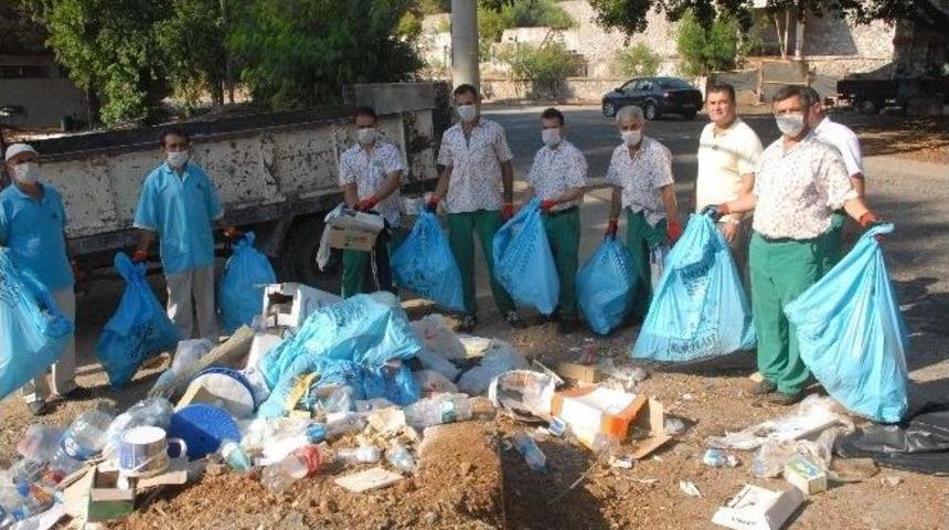 Fethiye&rsquo;de Sahil Temizliği