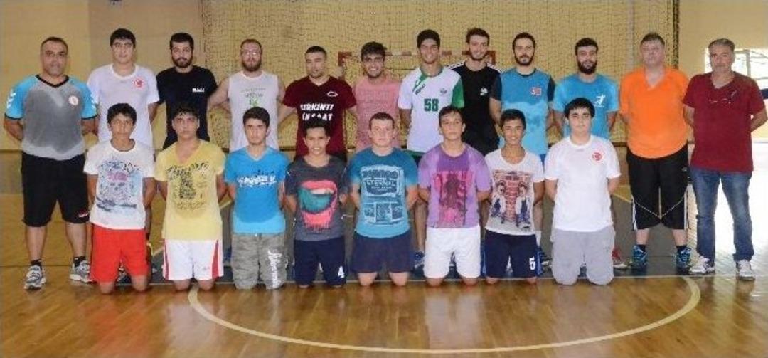 Adana Gen&ccedil;likspor Hentbol&rsquo;da 2. Lig&rsquo;e &Ccedil;ıkmayı Hedefliyor