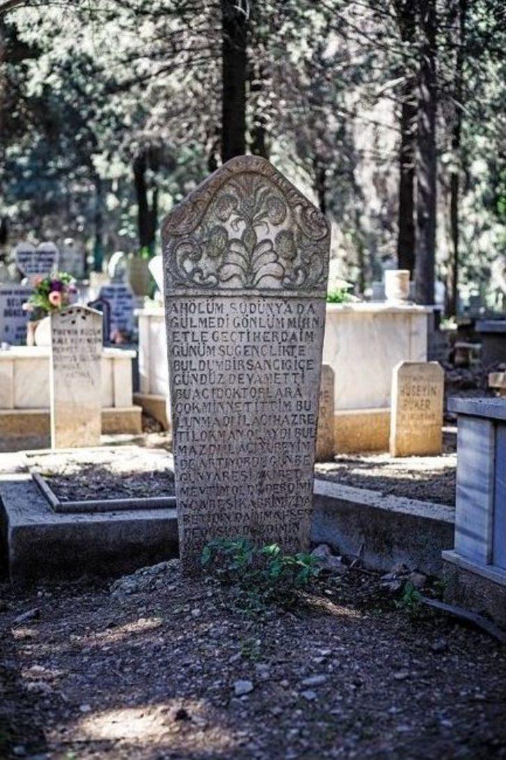 Mezar Taşları Akademik Çalışma Oldu G1