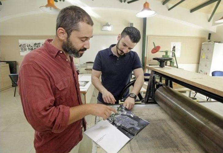 Mezar Taşları Akademik Çalışma Oldu G5