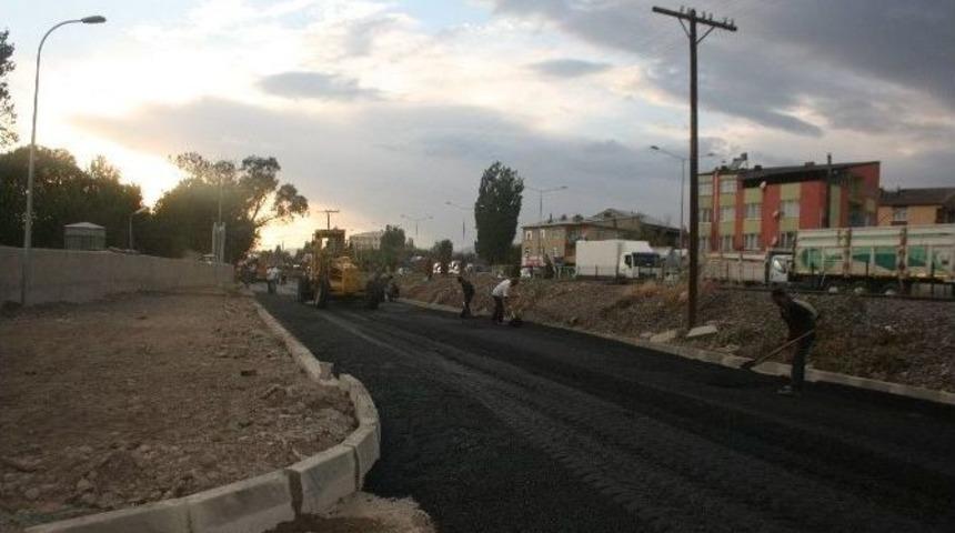 Pasinler&rsquo;de Mehmet Sekmen Caddesi Asfaltlandı