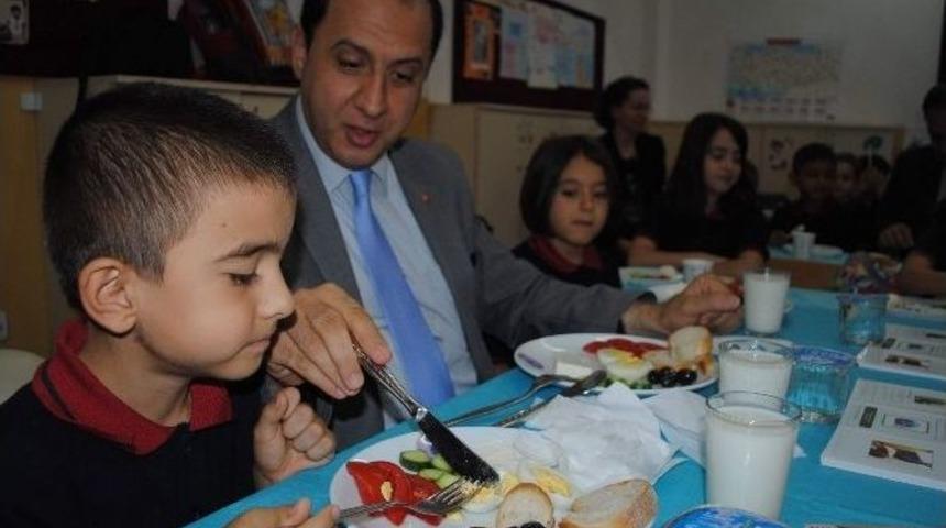 Nergiz: "okulda Başarı İ&ccedil;in Kahvaltı Şart"