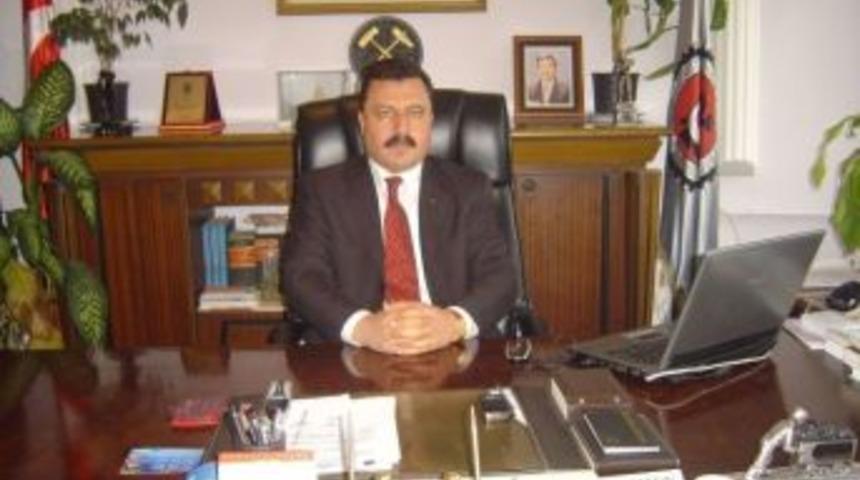 Ahmet &Ccedil;&uuml;men: M&uuml;cadelemiz İş&ccedil;iler İ&ccedil;in