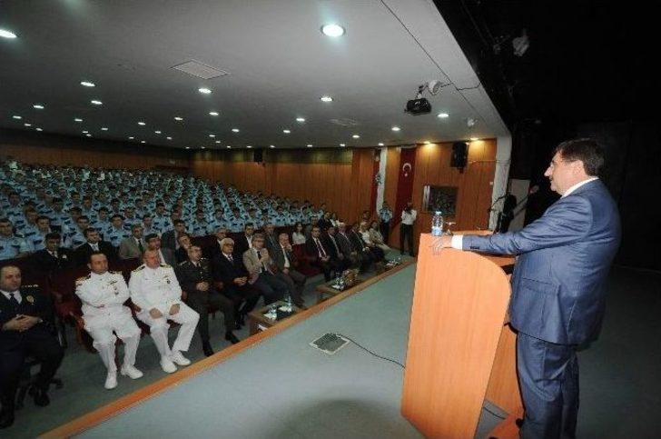 Trabzon Polis Meslek Yüksek Okulu’nda Yeni Eğitim Öğretim Yılı Törenle Başladı