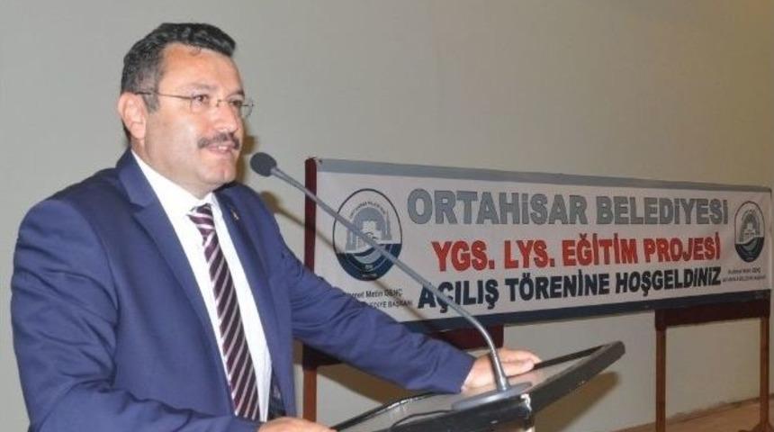 Ortahisar Belediyesi&rsquo;nden Gen&ccedil;lere &Uuml;cretsiz &Uuml;niversiteye Hazırlık Kursu