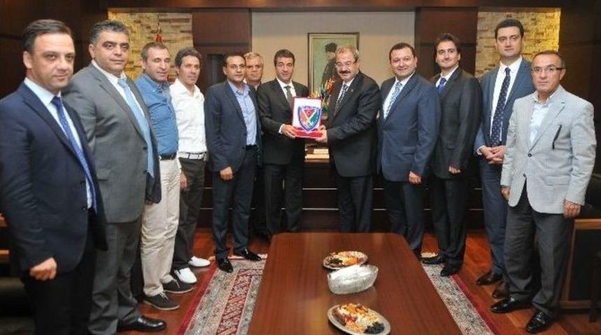 T&uuml;rkiye Hokey Federasyonu Y&ouml;netiminin Gso Ziyareti