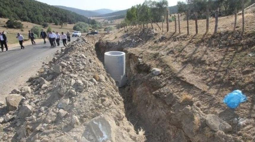 Yozgat&rsquo;ta K&ouml;ylerin Alt Yapısını İyileştirme &Ccedil;alışmaları S&uuml;r&uuml;yor