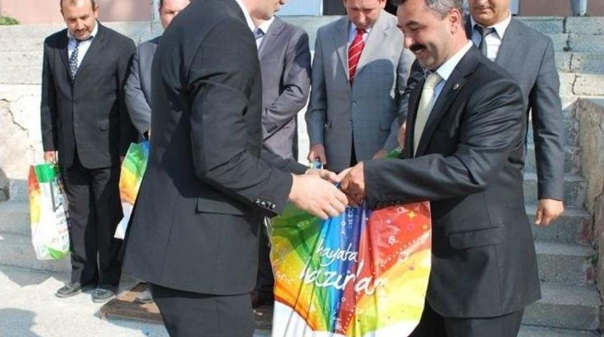 Başkan Erdoğan&rsquo;dan &Ouml;ğrencilere Anlamlı Hediye