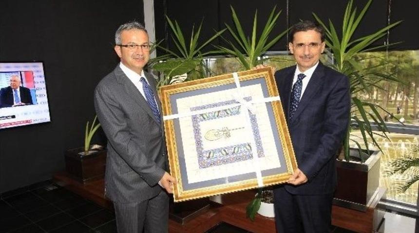 Vali Topaca&rsquo;dan Başkan K&ouml;şker&rsquo;e Veda Ziyareti