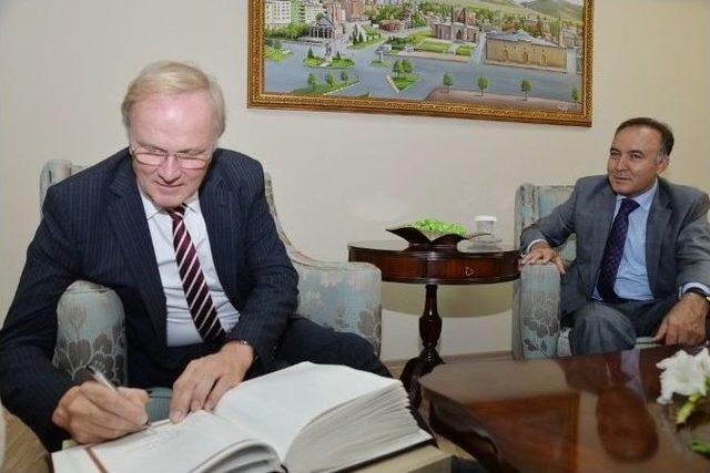 Almanya Ankara Büyükelçisi Pohl’den Vali Altıparmak’a Ziyaret