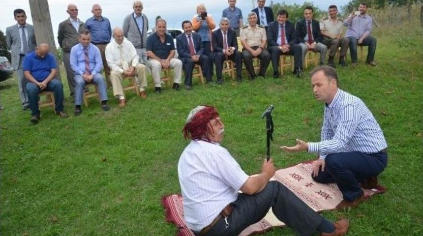 Valiye &rsquo;gayde&rsquo; Oyunu Sergilendi