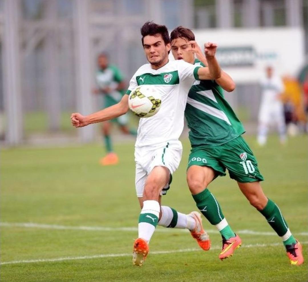 Bursaspor&rsquo;da Beşiktaş Ma&ccedil;ı Hazırlıkları S&uuml;r&uuml;yor