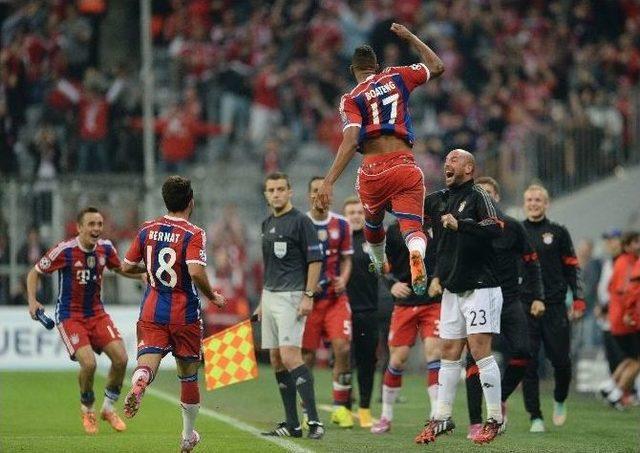 Bayern Münih 90’da Güldü