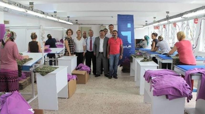 Evreşe&rsquo;de Mesleki Eğitim Kursu A&ccedil;ıldı