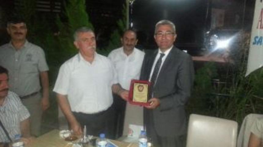 Hüseyin Kara’ya Veda Yemeği