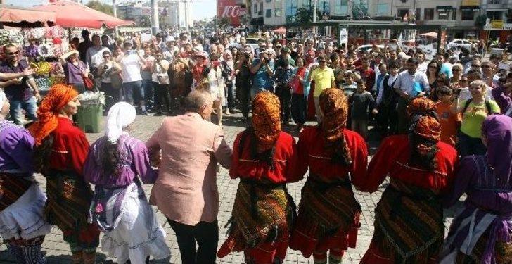 Ekşioğlu Vakfı’ndan Taksim Meydanında Fotoğraf Sergisi G3