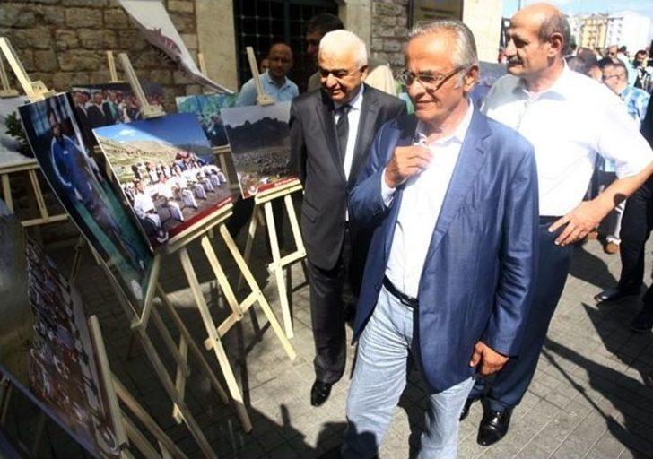 Ekşioğlu Vakfı’ndan Taksim Meydanında Fotoğraf Sergisi G4