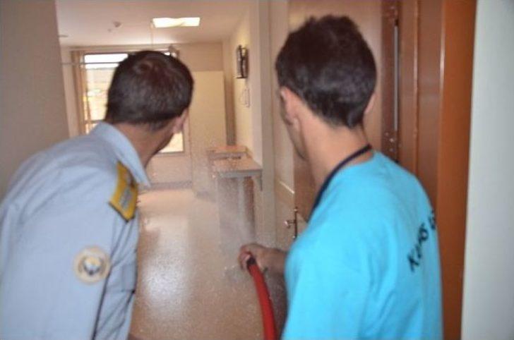 Sarıkamış Devlet Hastanesinde Yapılan Yangın Tatbikatı