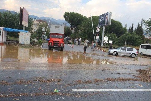 Su Taşkınlarına Aski Müdahalesi