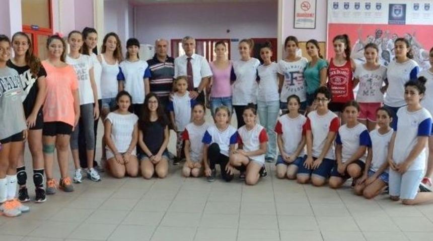 Hadi: "sporla Yeni Tanışan Y&uuml;zlerce &Ouml;ğrencinin Yaşamını Değiştirdik"