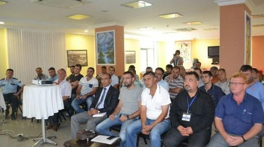 &Ccedil;erkezk&ouml;y Emniyeti Şof&ouml;rleri Bilgilendirdi