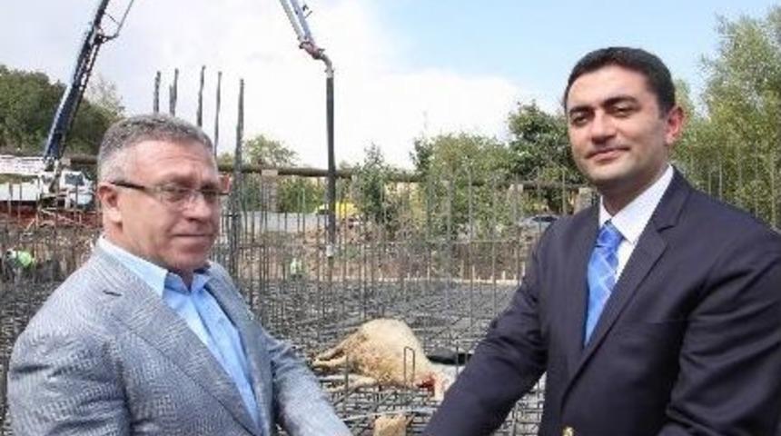 Ahlat&rsquo;ta Cami Temeli Dualarla Atıldı