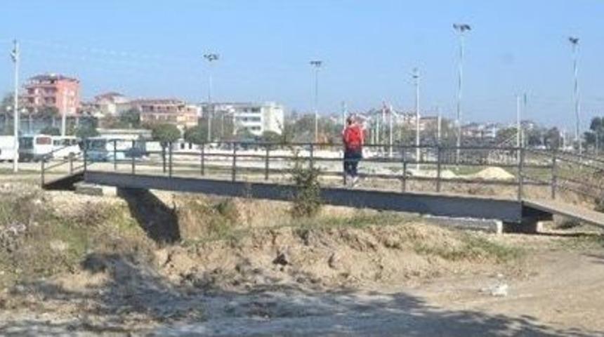 Karaağa&ccedil; 4 Mahalleye B&ouml;l&uuml;necek