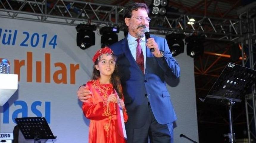 Seferihisar&rsquo;da &rsquo;k&uuml;lt&uuml;rler Buluşması&rsquo; Tokatlılar Gecesi&rsquo;yle Devam Etti