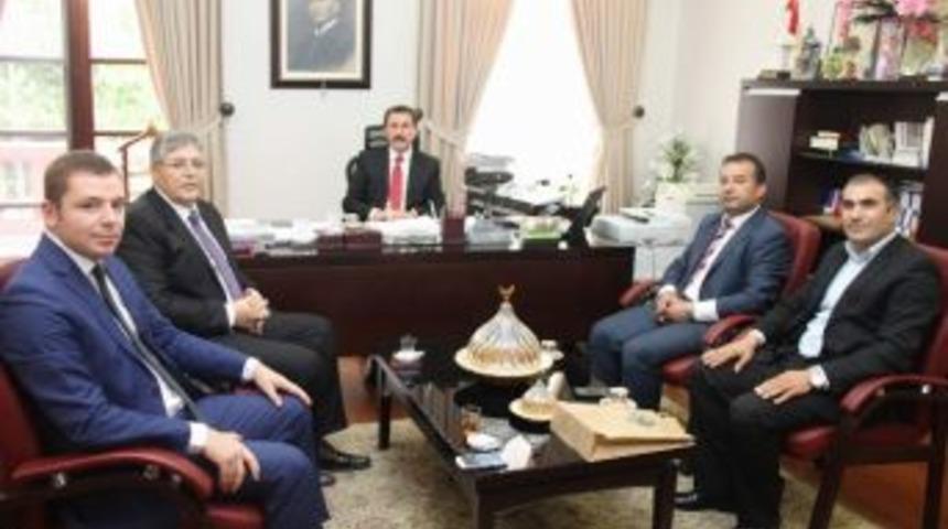 Tarlacı Taziyeleri Kabul Etti