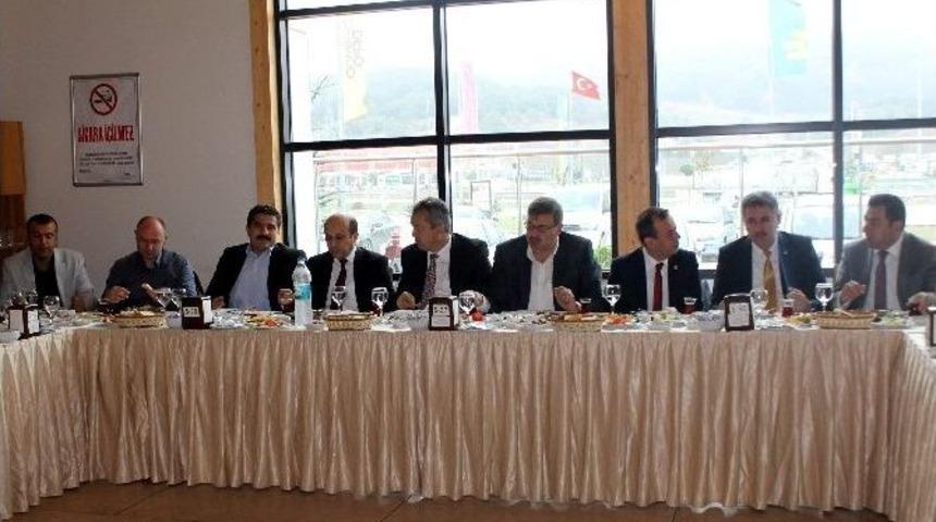 Hokey Şampiyonları Bolu&rsquo;ya D&ouml;nd&uuml;