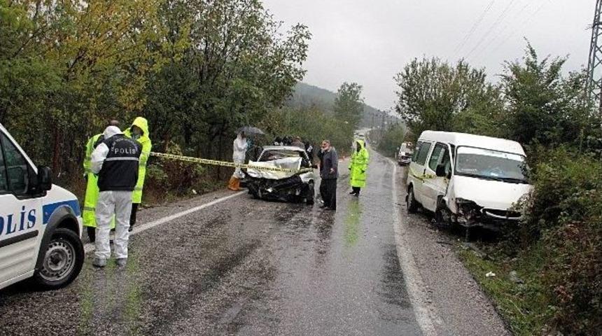 Samsun&rsquo;da Trafik Kazası: 1 &Ouml;l&uuml;, 4 Yaralı