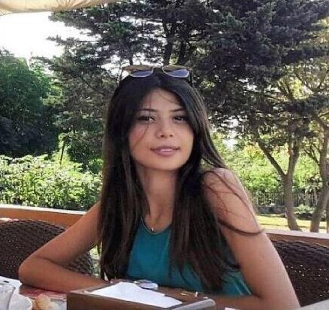 Mehmet&ccedil;ik Vakfı&rsquo;nın Reklam Filminde Şehit Kızı Oynadı