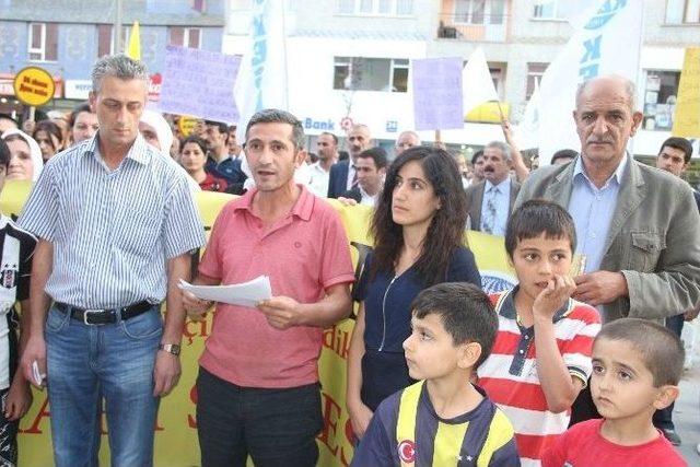 Hakkari’de ‘anadilde Eğitim’ Yürüyüşü