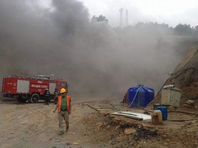 Bursa&rsquo;da Hızlı Tren T&uuml;nel İnşaatında Yangın 1