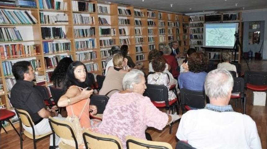 Fo&ccedil;a&rsquo;da &ldquo;yerleşimin Ayak İzleri&rdquo; Konuşuldu