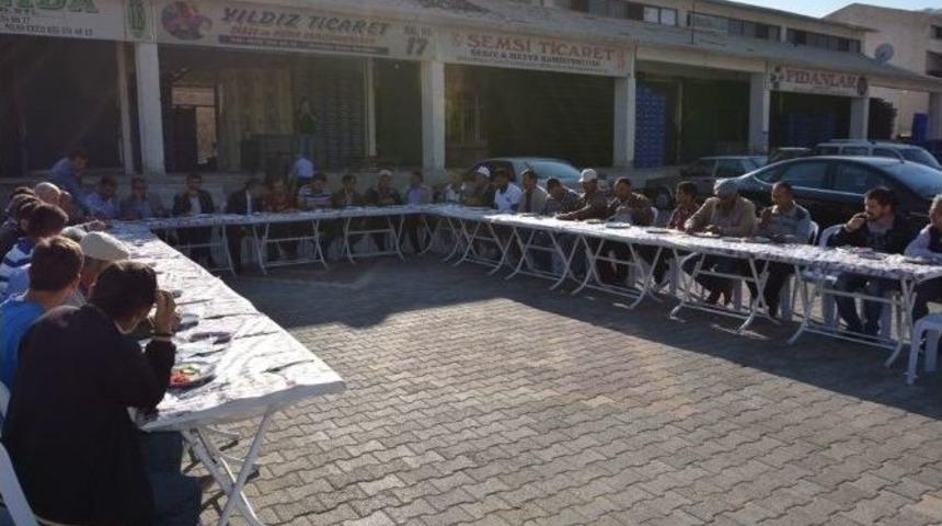 Başkan Öztekin, Hal Esnafı İle Buluştu