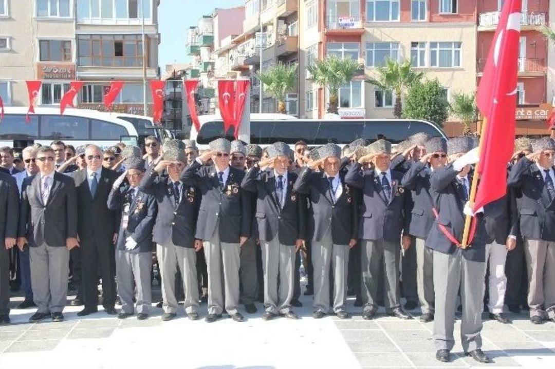&Ccedil;anakkale&rsquo;de Gaziler G&uuml;n&uuml; T&ouml;renleri
