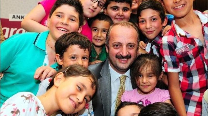 Gen&ccedil; G&ouml;n&uuml;ll&uuml;ler Bilin&ccedil;lendirildi