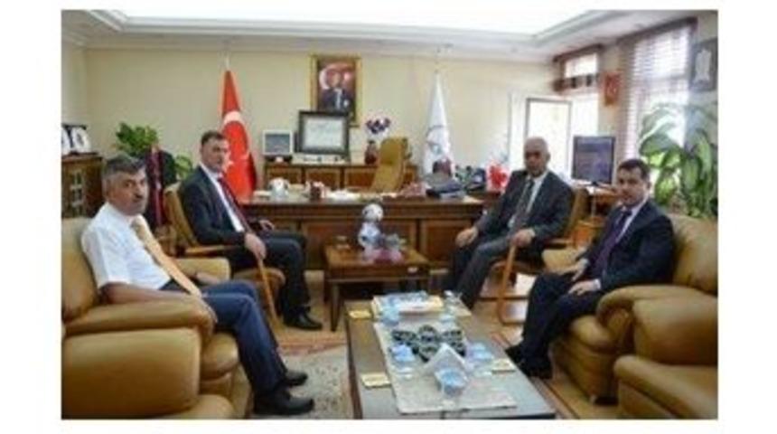 Tayini &Ccedil;ıkan Vali Yardımcısından İl Milli Eğitim M&uuml;d&uuml;r&uuml;ne Veda Ziyareti