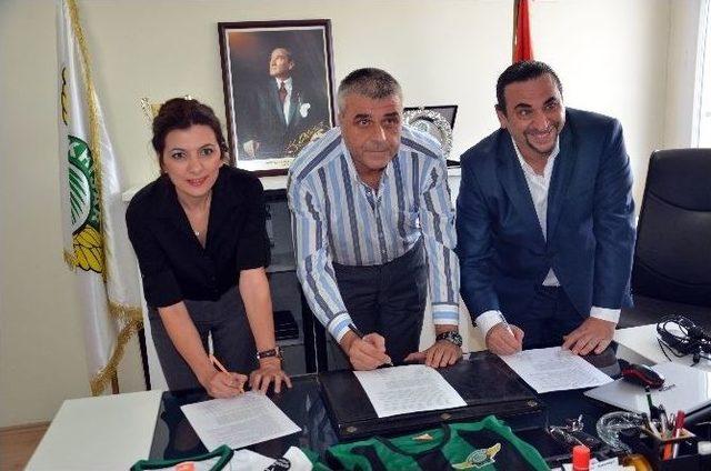 Akhisar Belediyespor’a İki Sponsor Birden