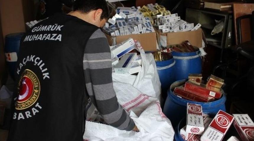 250 Bin Tl&rsquo;lik Ka&ccedil;ak Sigara Ve T&uuml;t&uuml;n Ele Ge&ccedil;irildi
