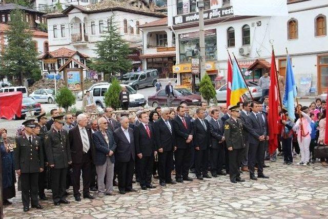 Mudurnu’da Gaziler Günü Etkinliği Düzenlendi