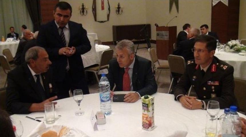 Mardin&rsquo;de Gaziler Yemekte Bir Araya Geldi