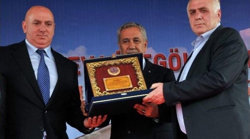 Hayırsever İşadamı&rsquo;ndan İneg&ouml;l&rsquo;e Okul