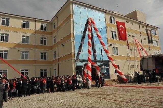 Hayırsever İşadamı’ndan İnegöl’e Okul 2