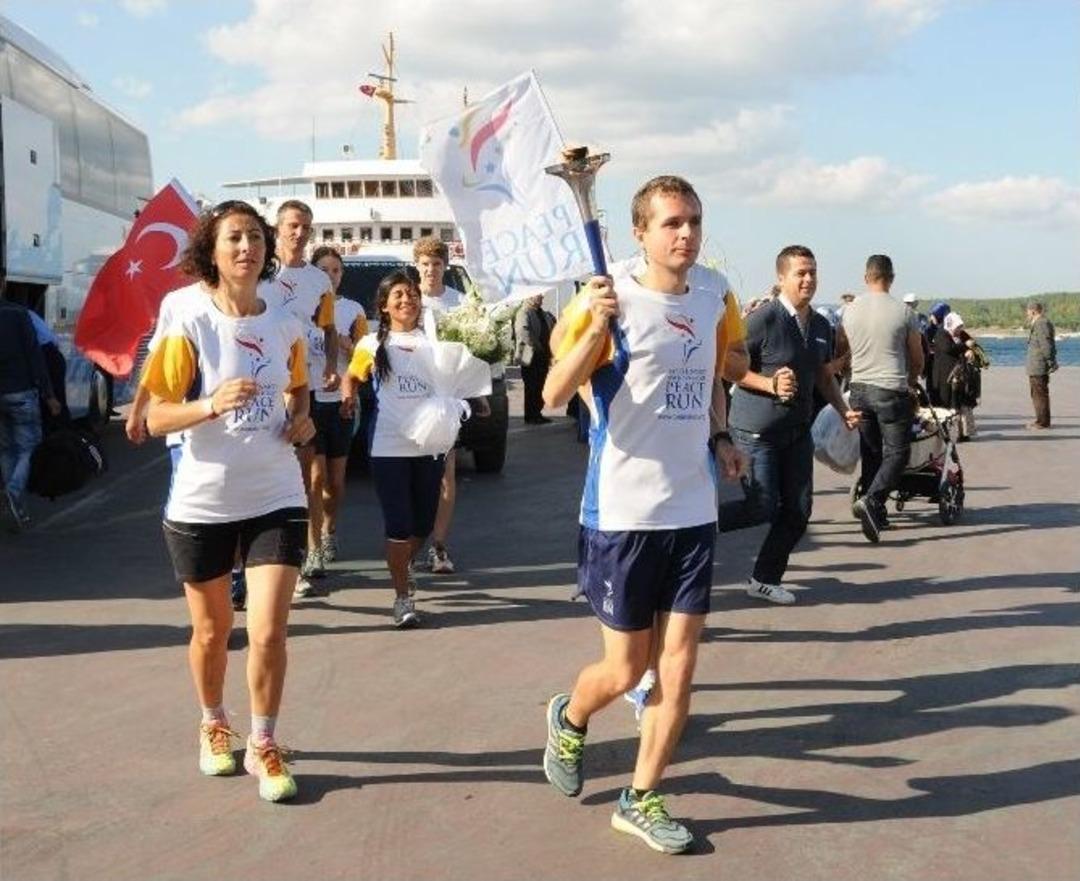 D&uuml;nya Barış Koşusunun &Ccedil;anakkale Etabı Tamamlandı