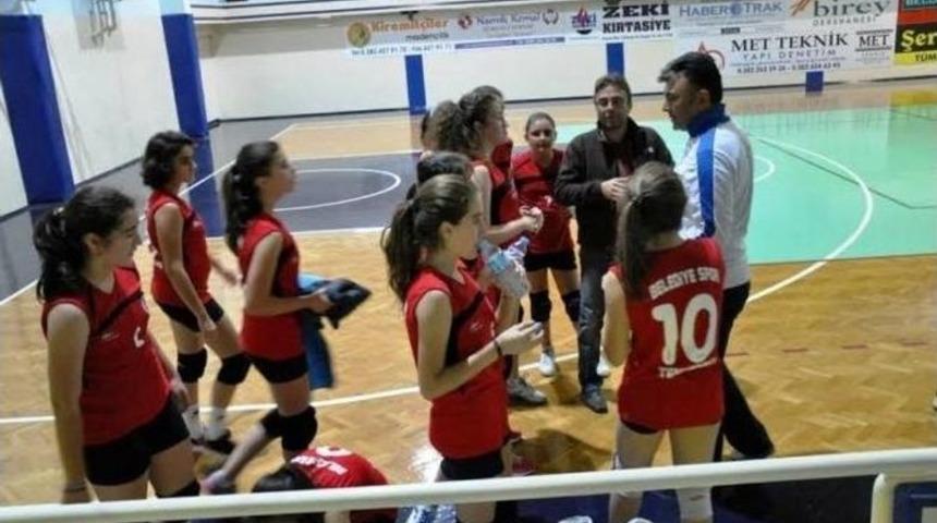 S&uuml;leymanpaşa Belediyespor Kul&uuml;b&uuml; Voleybol Kursu Başvuruları Başladı