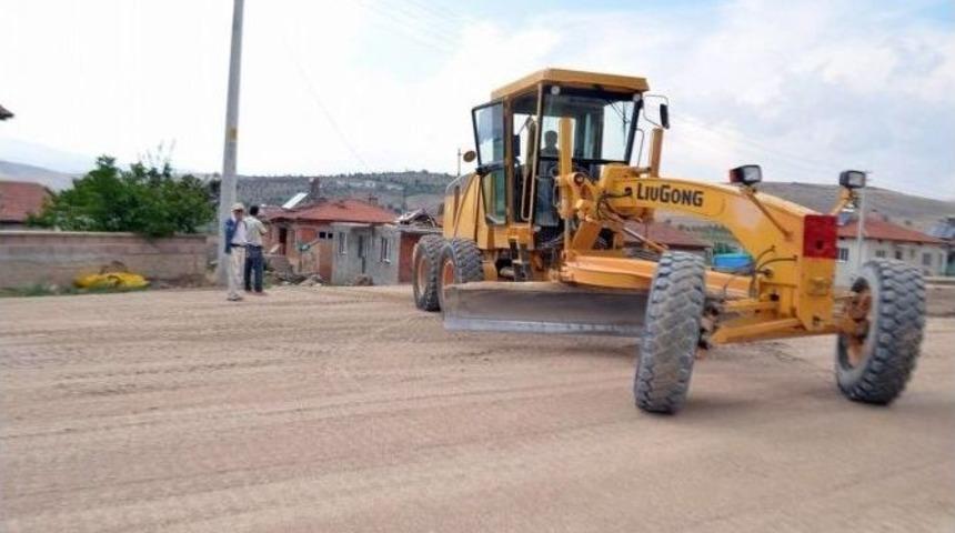 Başkan Bozkurt&rsquo;tan Yol Yapım Talimatı